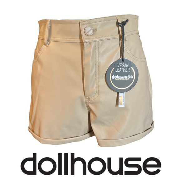 Dollhouse Juniors' High Rise Vegan Leather Shorts, NEW - Picture 1 of 5